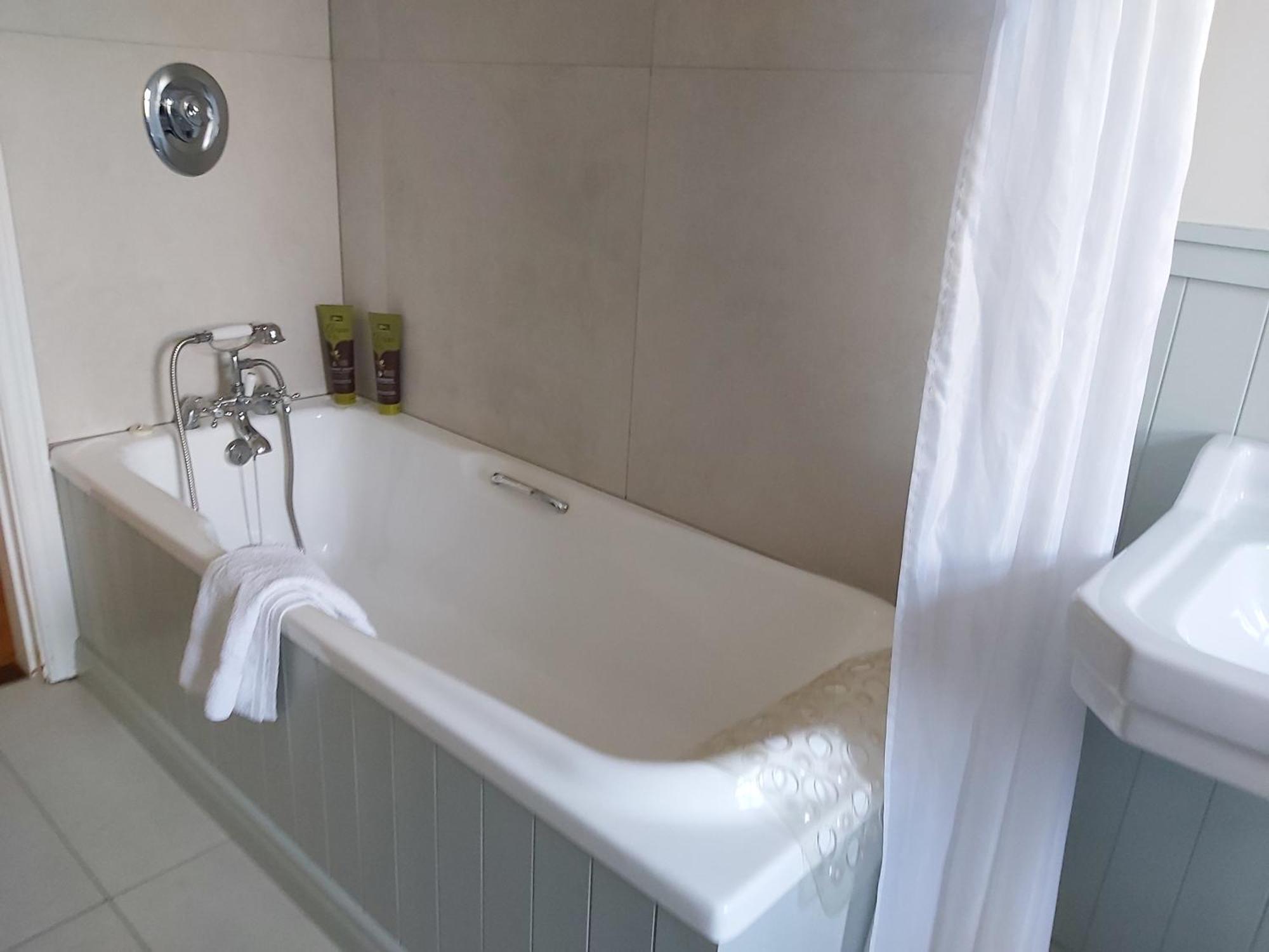 Shanakeever Farm - 2 Bedroom Apartment Кліфден Номер фото