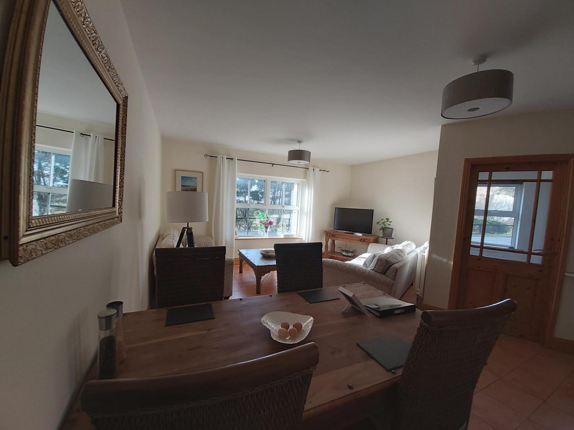 Shanakeever Farm - 2 Bedroom Apartment Кліфден Номер фото